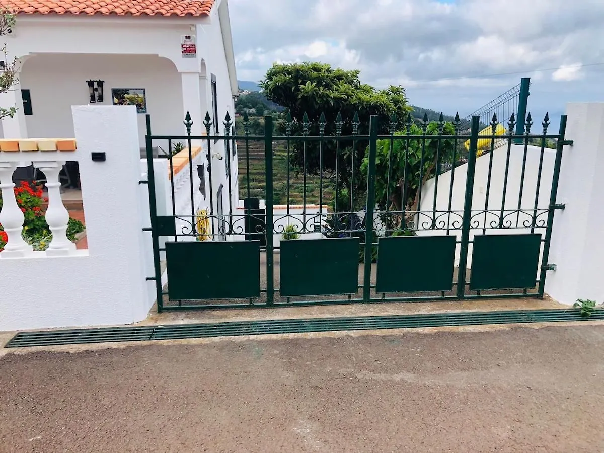 House In Canico Ribeirinha  0*, كانيكو البرتغال